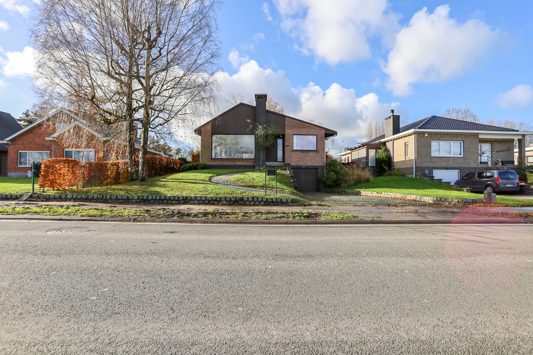 Lichtrijke bungalow met 3 slpks en garage