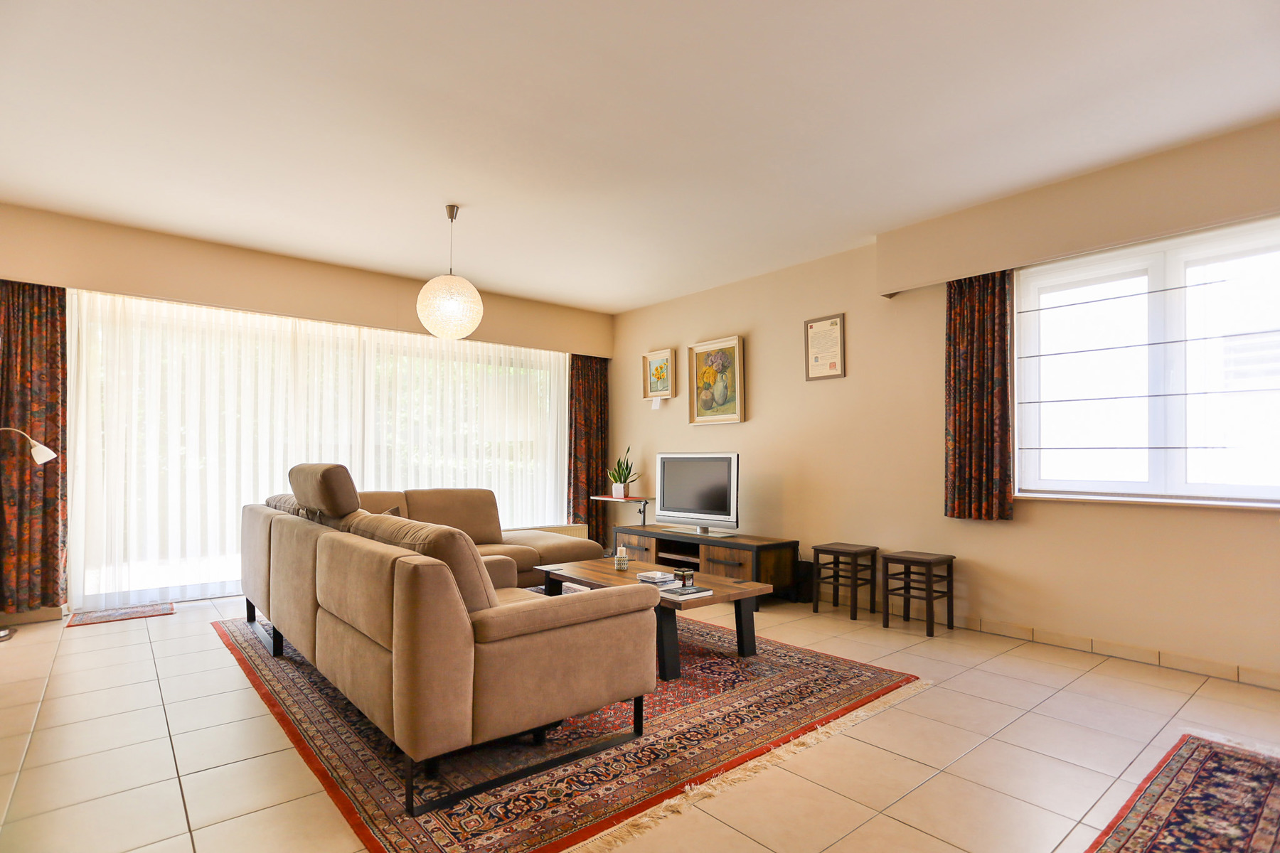 Ruim glvl app met 1 slpk en terras