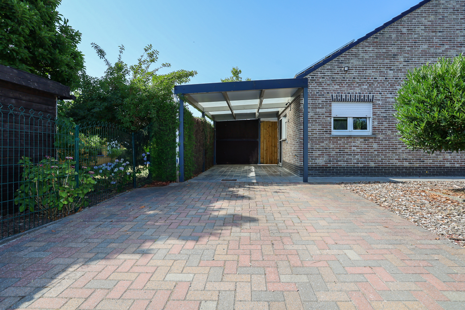 Rustig gelegen OB met weiland