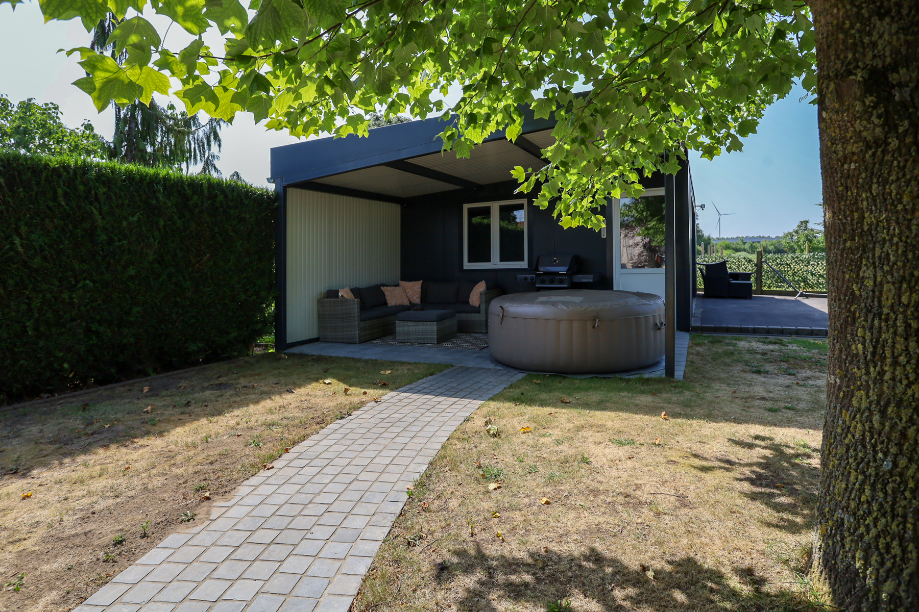 Rustig gelegen OB met weiland