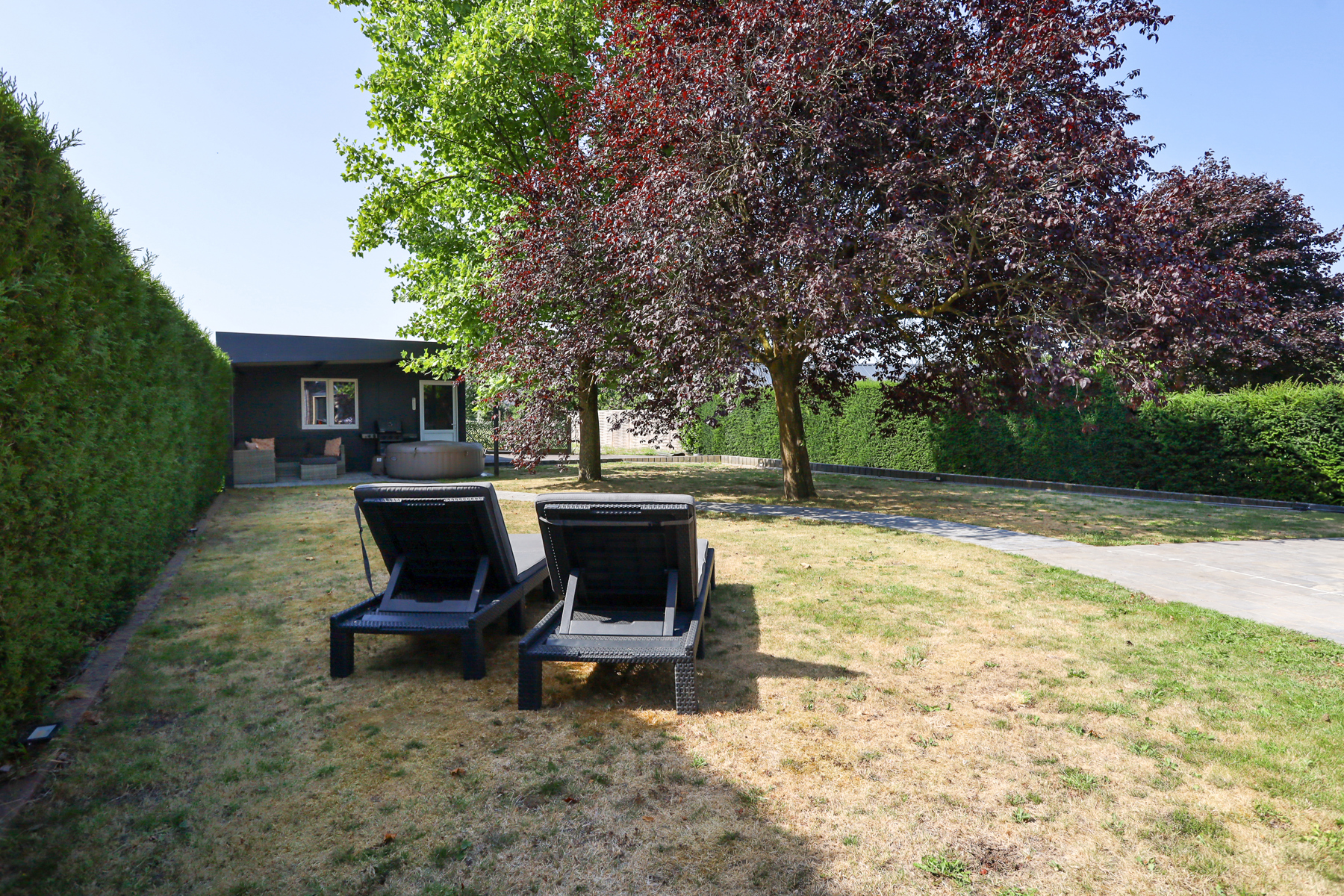 Rustig gelegen OB met weiland