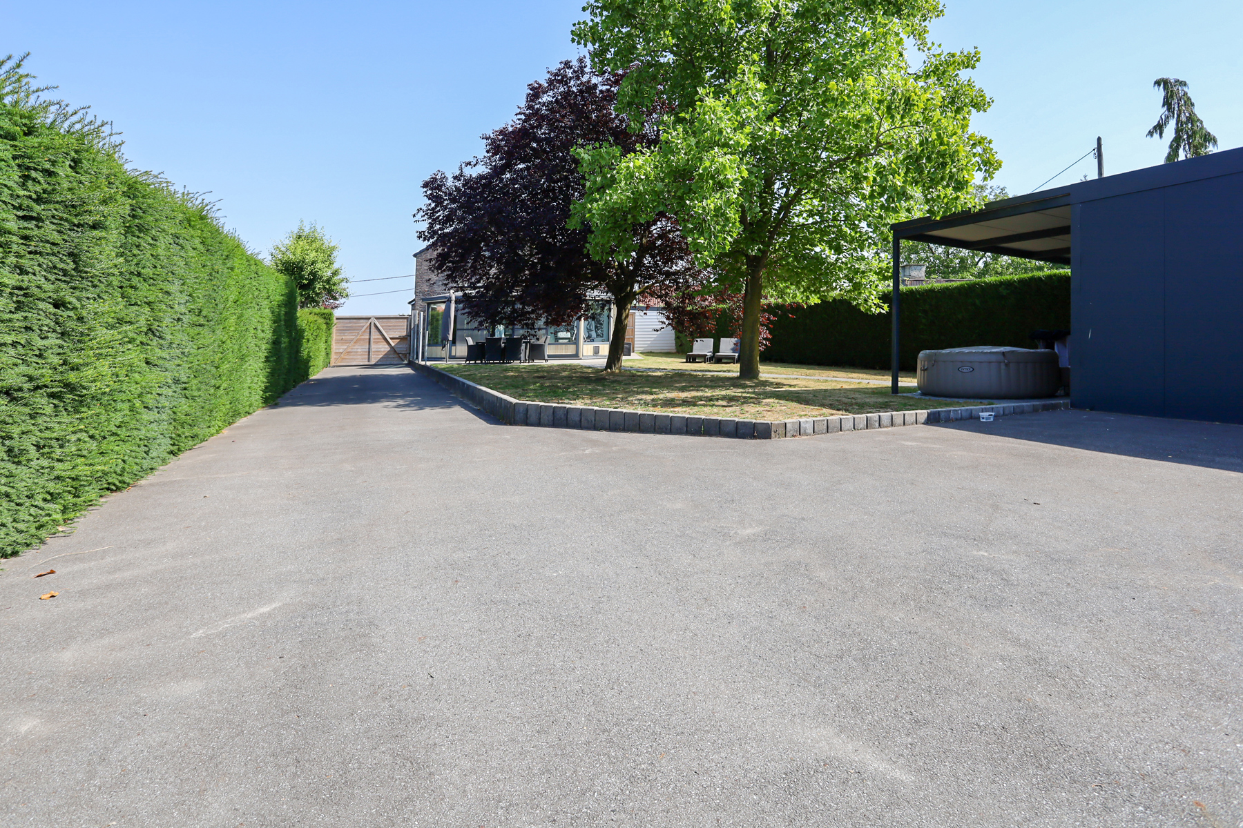 Rustig gelegen OB met weiland