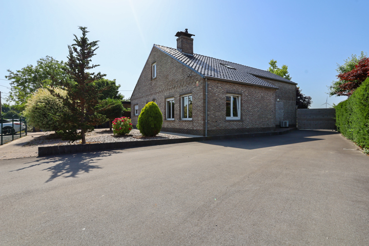 Rustig gelegen OB met weiland