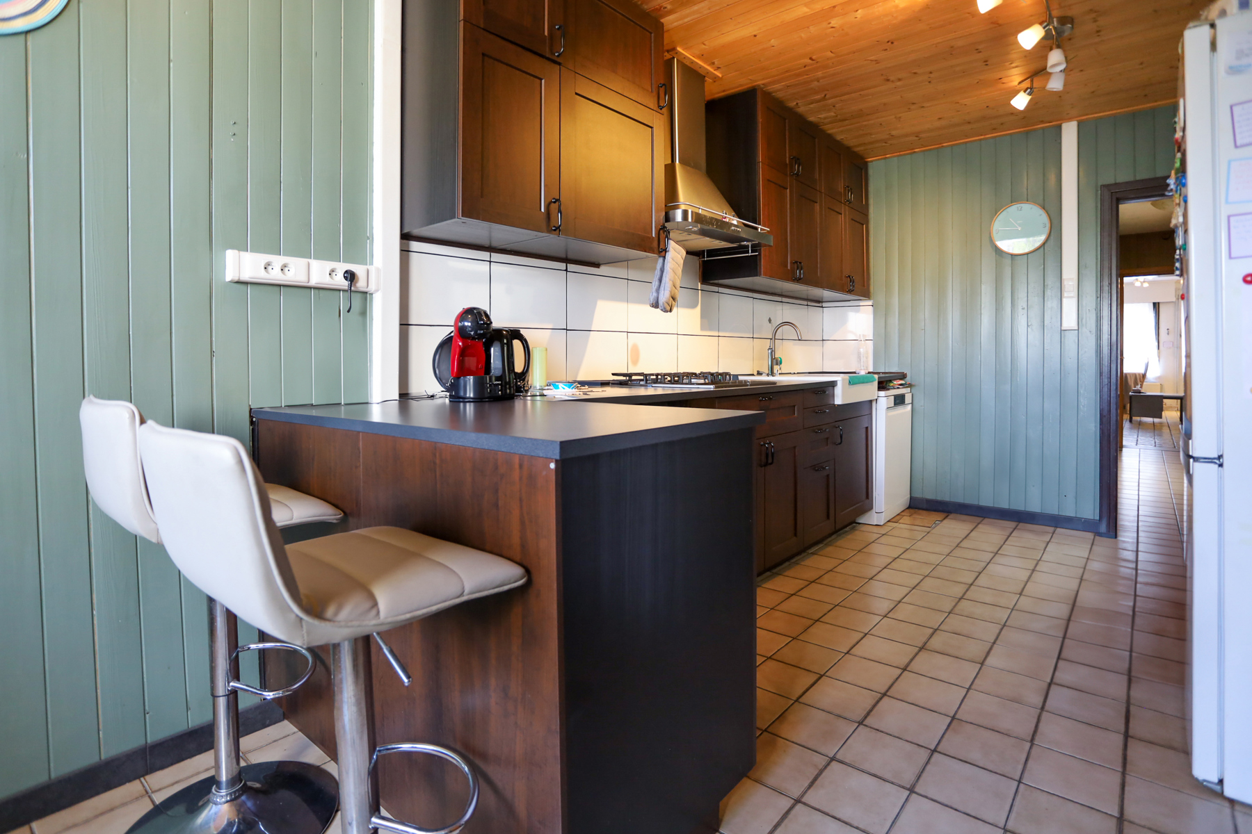 Leuke rijwoning met zij-ingang en tuin