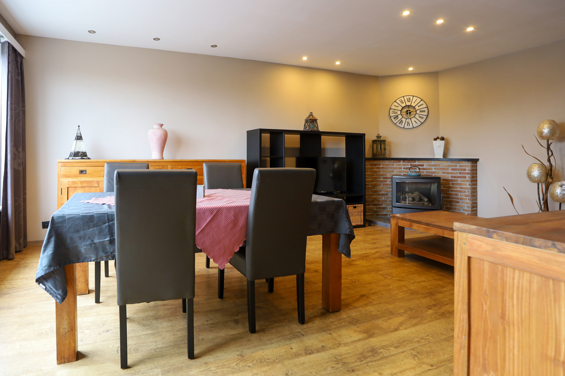 Gezellig 2 slpk app met terras