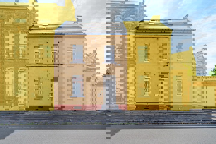 Maison - à vendre - 6010 Couillet