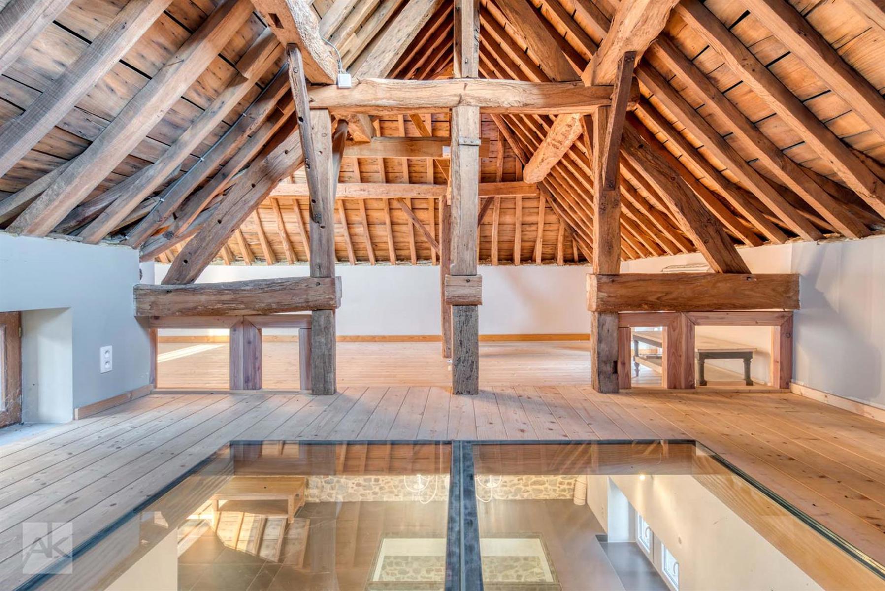 Charneux : Corps de ferme entièrement rénové