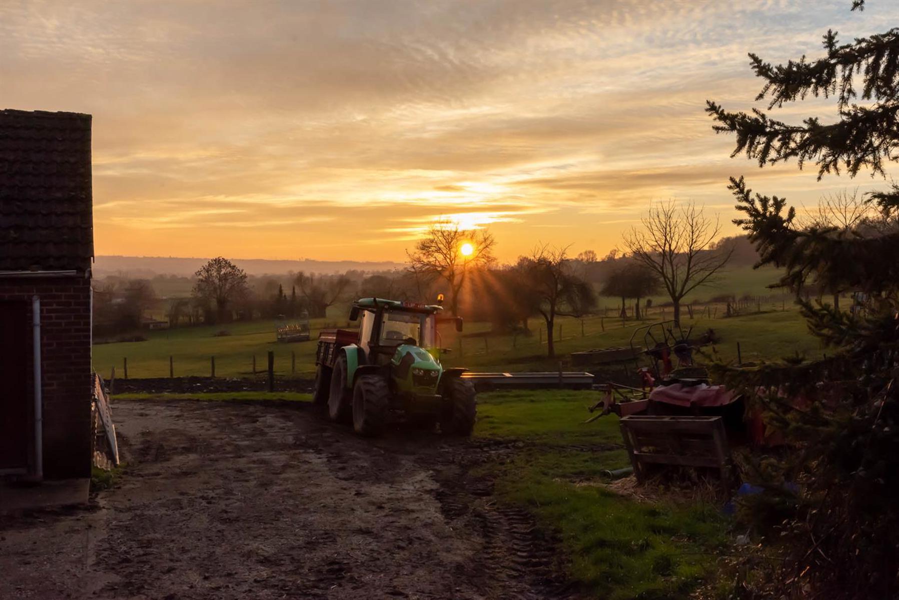 VENDU ! AUBEL : Authentique corps de ferme