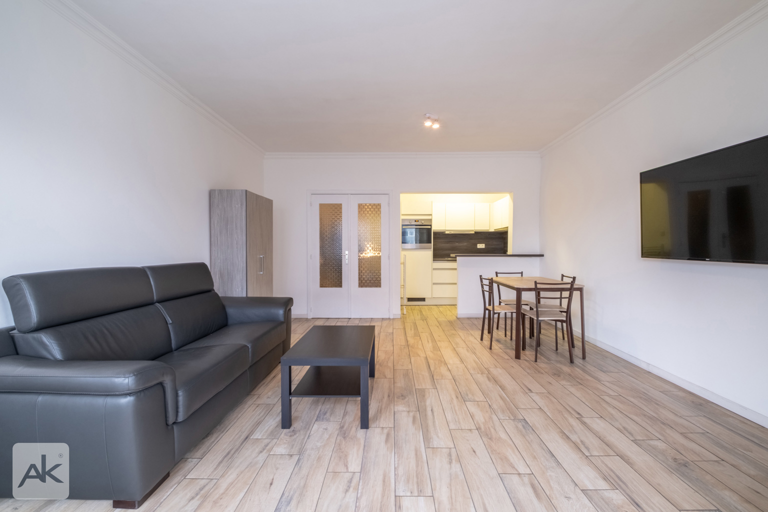 Charmant appartement avec vue dégagée sur la Dérivation !