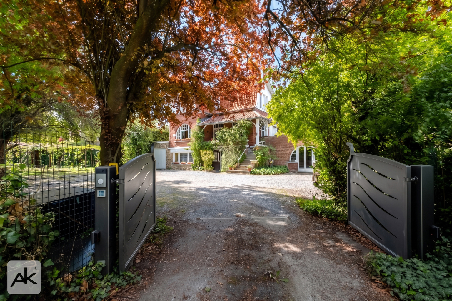 Villa de prestige avec profession libérale à Heusy