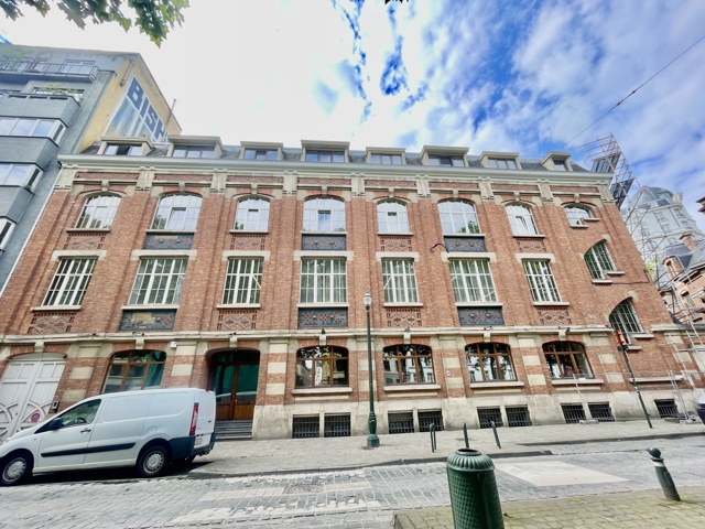 Bureau Accessible Immédiatement – Offre Spéciale 280m2