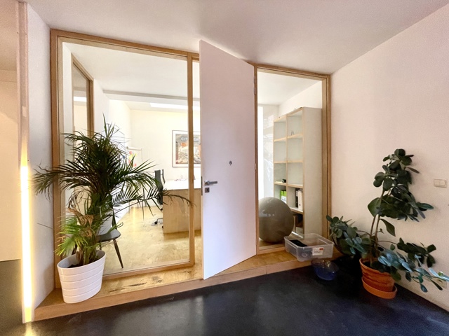 Uccle Ixelles - Bois de la Cambre Bureaux à louer +/ 260m2