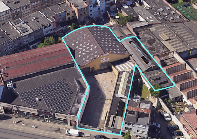 Atelier  en zone mixte à vendre