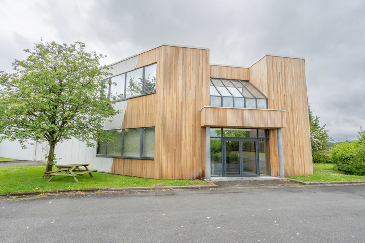 Bureaux - à louer - 1400 Nivelles