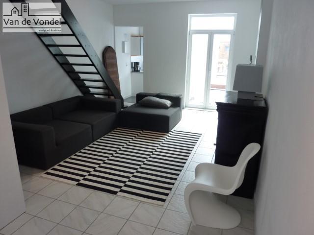 Trendy woning, 100% instapklaar! Tot in de puntjes afgewerkt! Strategische ligging.