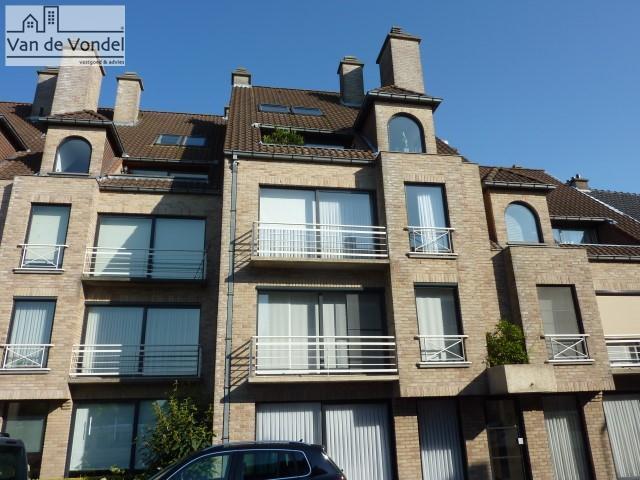 Zeer ruim duplex appartement van 144m². 100% Instapklaar! 