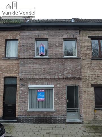 woning met tuin te Aalst. Klein beschrijf mogelijk! 