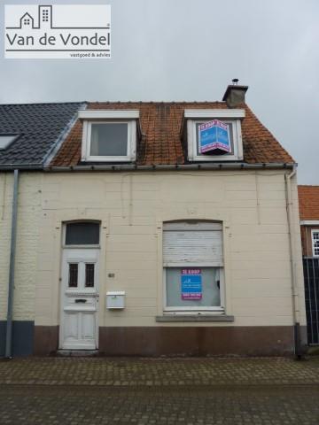 Woning op 3a37ca: 
te renoveren of afbraak-wederopbouw (6%btw)