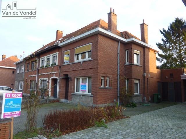 HOB op 4a61ca. te Erembodegem.
Op te frissen!