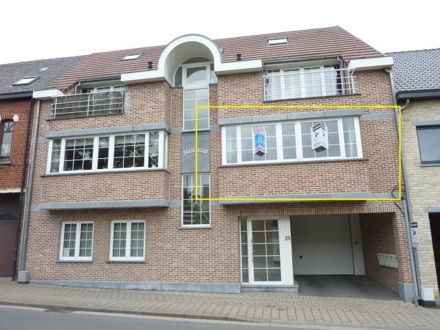Recent appartement te Nieuwerkerken-dorp.