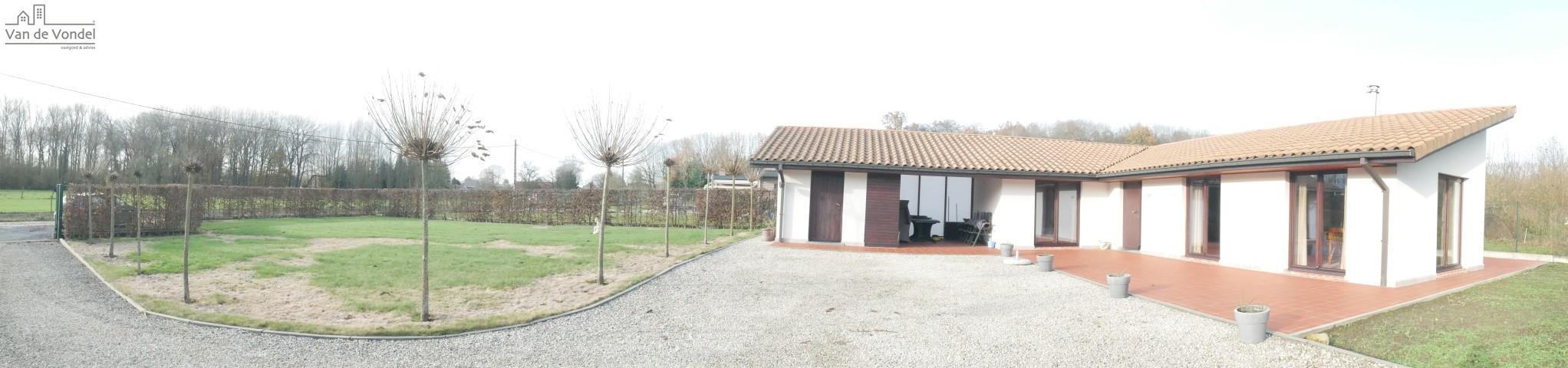 100% instapklare & rustig gelegen 
vakantiewoning te Meldert