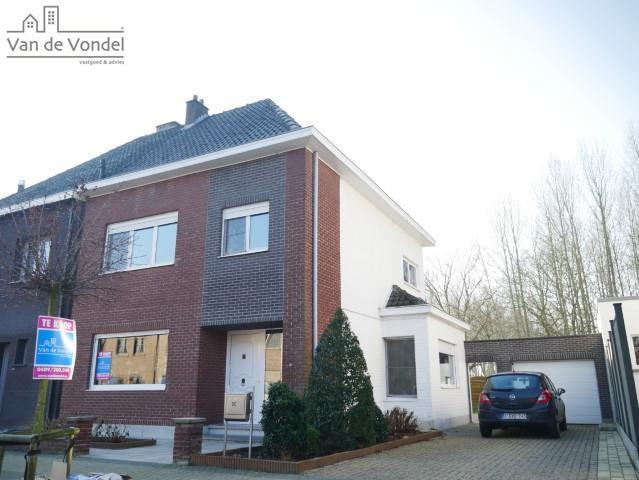 HOB te Hofstade. (doodlopende straat)