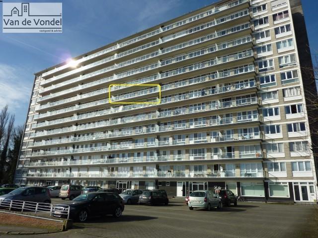 Klein beschrijf mogelijk! 100% Instapklaar appartement te Aalst.