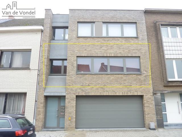 Appartement in centrum van Erembodegem.