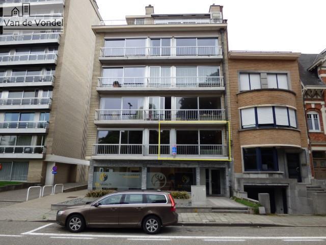 2 slaapkamer appartement nabij park te Aalst