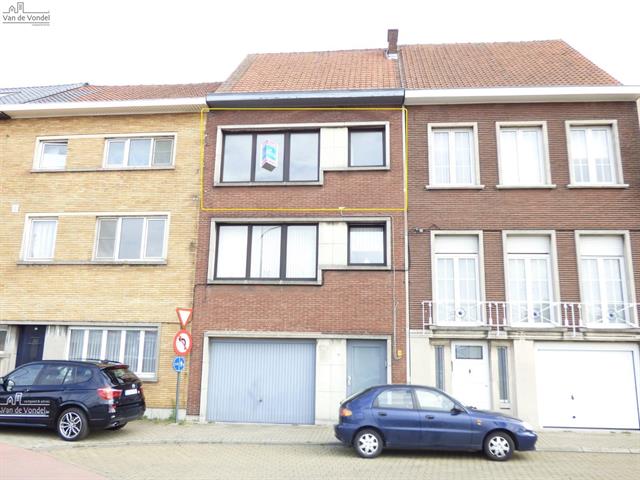 1 slaapkamer appartement te Aalst.
met ruime bureau/dressing én grote berging