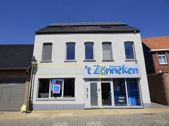 Gelijkvloers appartement in het centrum van Iddergem