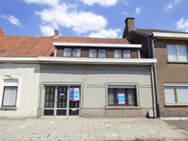 Centraal gelegen woning met tuin te Haaltert.