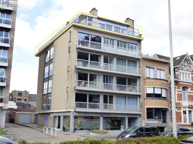 Prachtige penthouse met terras te Aalst.