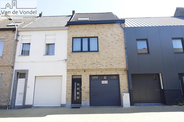 Rustig gelegen woning met zonnetuin
te Aalst !