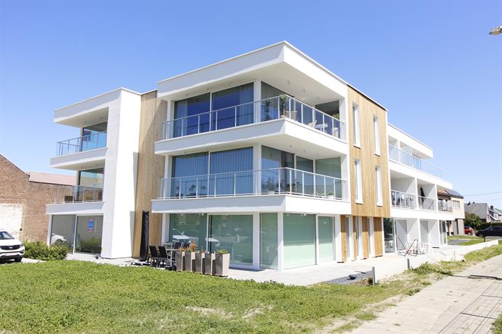 Binnenstaaplaats en/of
garagebox te Erembodegem.