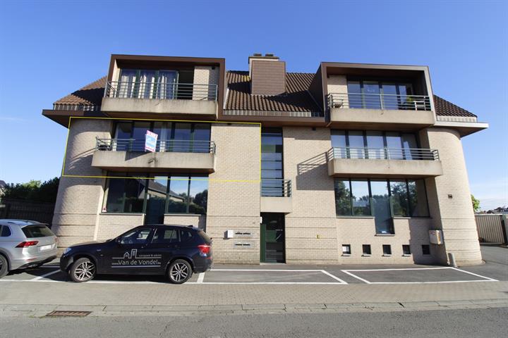 Ruim appartement te Erembodegem
3 slaapkamers en autostaanplaats !