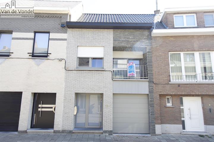 Ruime woning te Aalst centrum
met 4 slp en zonnetuin !