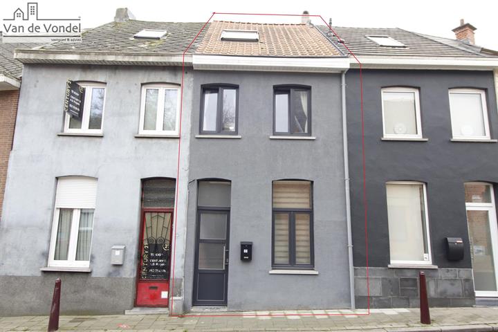 Gerenoveerde woning te Gijzegem. 