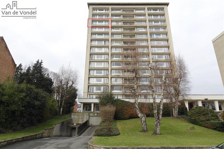 Prachtig appartement met 3 slpks / 2 badkamers met uitzicht op het stadspark van Aalst.