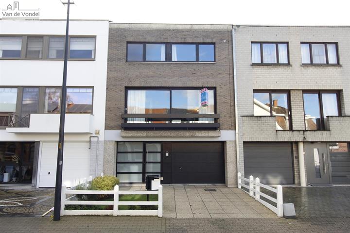 Rustig en strategisch gelegen woning te centrum Aalst!