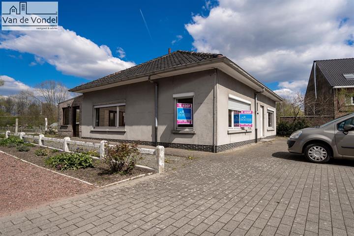 Bungalow te Nieuwerkerken