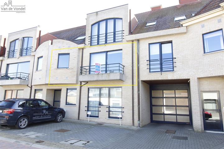 Prachtig 2 slaapkamer appartement (115 m²) met staanplaats te Erembodegem centrum !