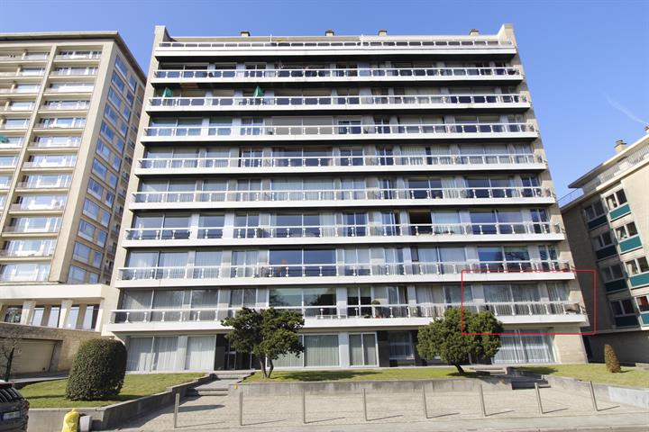 Ruim appartement gelegen aan het stadspark van Aalst.