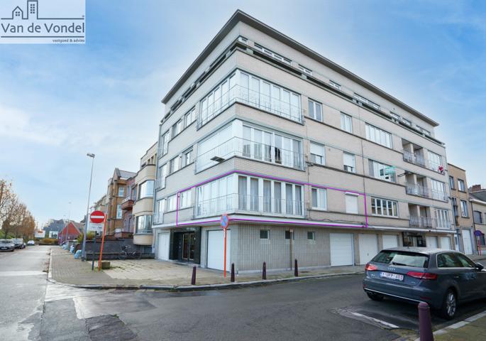 Mooi 2 slpks appartement gelegen nabij het stadscentrum van Aalst.