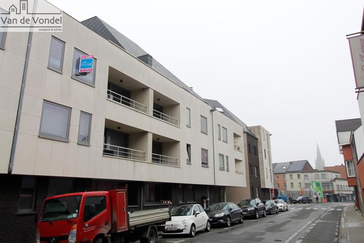 Prachtig 2 slaapkamer appartement in het centrum van Aalst.