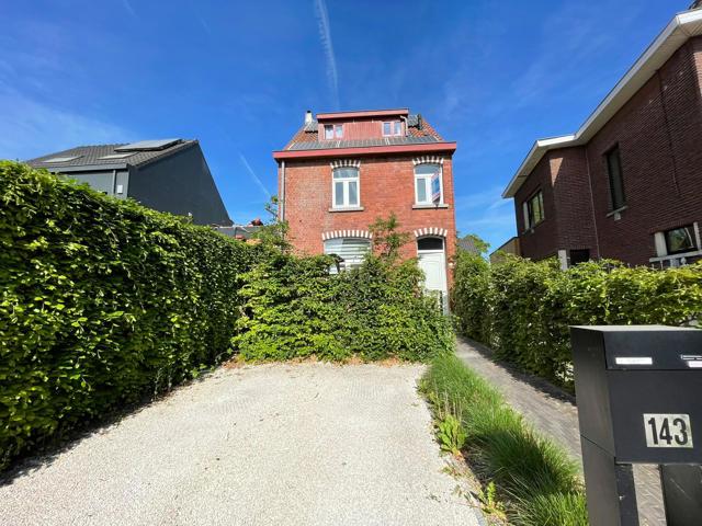 Mooi gerenoveerde woning te Erpe.