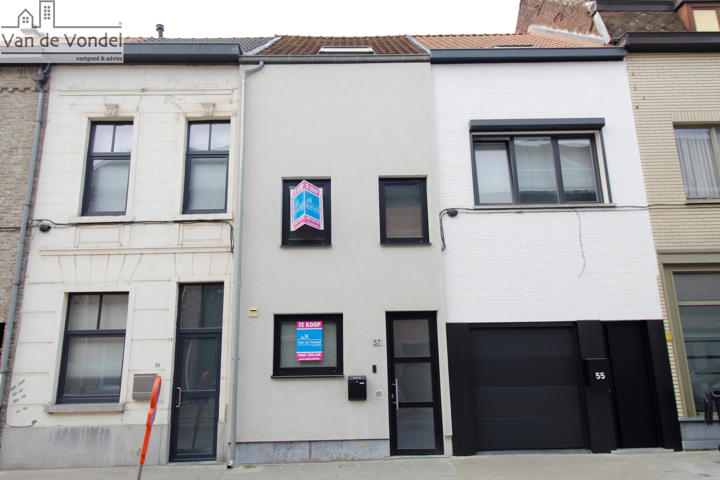 100% instapklare en energiezuinige woning nabij het stadscentrum van Aalst.