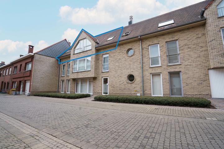 Lichtrijk 2-slaapkamer appartement met terras te Erembodegem