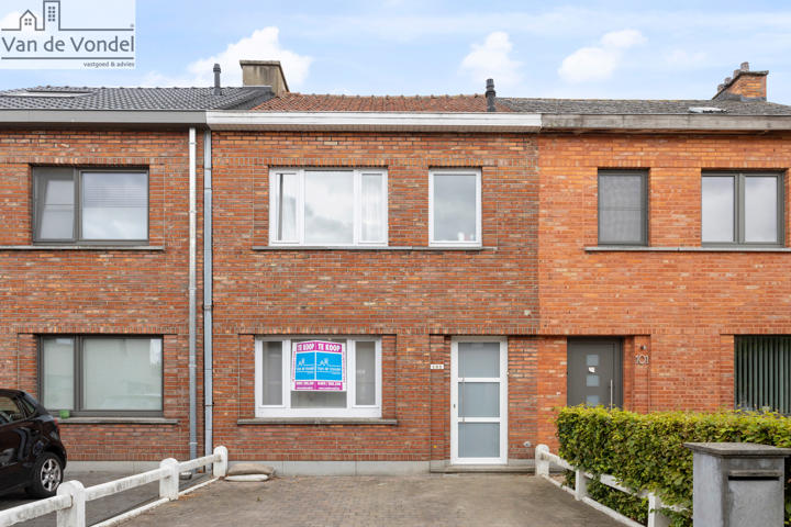 Instapklare woning met 3 slaapkamers te Aalst.