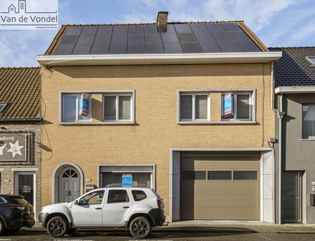 Energiezuinige woning met 3 slpks en garage te Erembodegem.